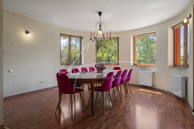 Balotesti, Ion Lahovari, mobilata si utilata complet